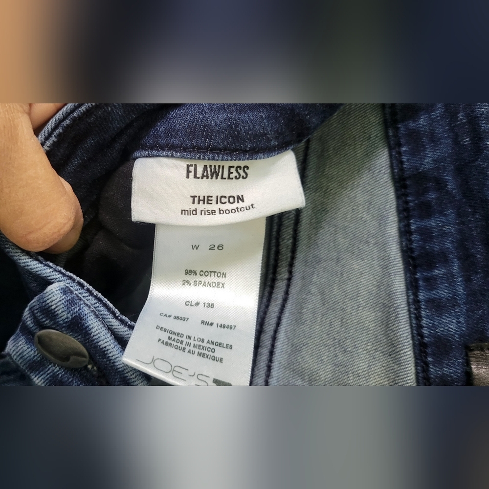 Joe's Womens Flawless The Icon Mid Rise Bootcut EUC Size 26 - Picture 8 of 15